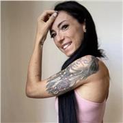 La tua Tutor di fiducia: da anni aiuto studenti di ogni età a dare il meglio!